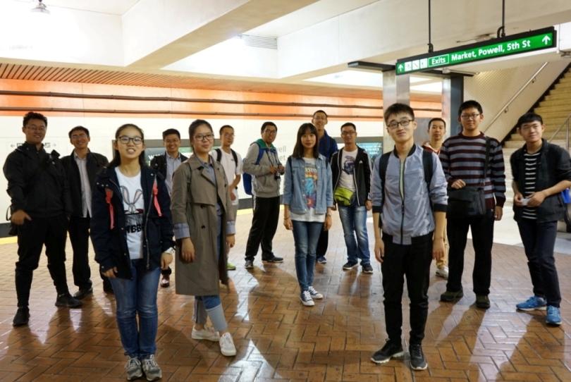 在旧金山会和的太阳城网络赌博平台
游学队伍空间和遥感地信分队.jpg 在旧金山会和的太阳城网络赌博平台
游学队伍空间和遥感地信分队.jpg